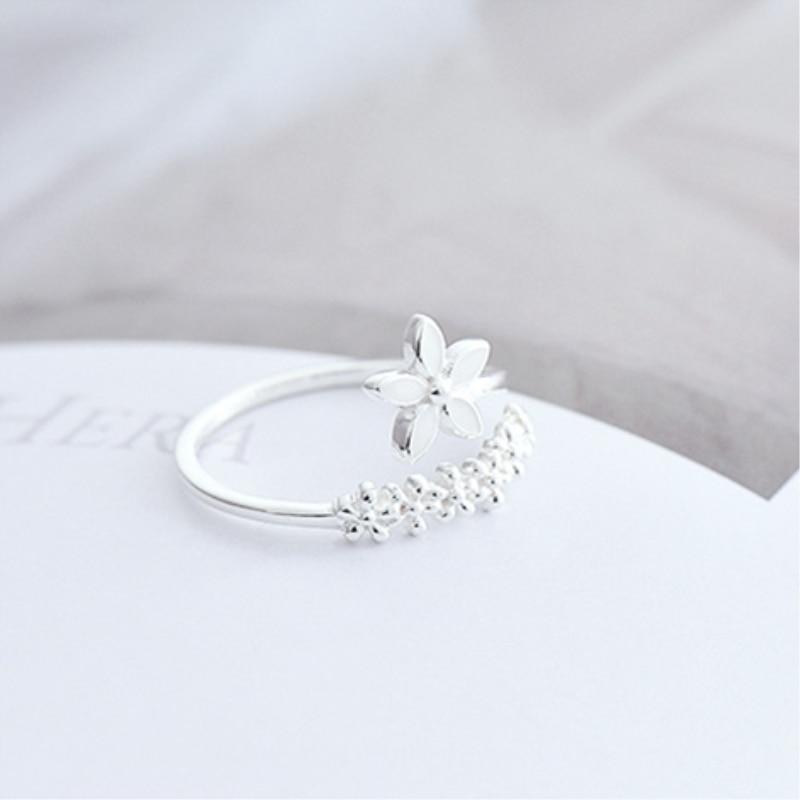 Anillo ajustable de flor - Hipnotelia