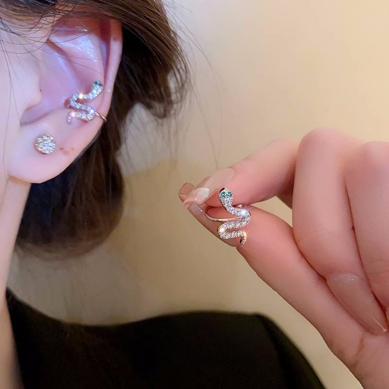 Aretes de serpiente - Hipnotelia