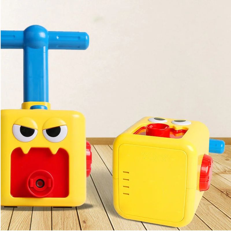 Coche de carreras de globos - Hipnotelia