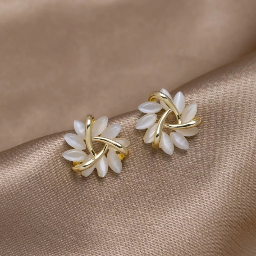 Elegantes y exquisitos pendientes circulares de flor de ópalo - Hipnotelia