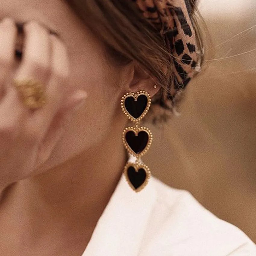 Pendientes vintage de corazones negros - Hipnotelia