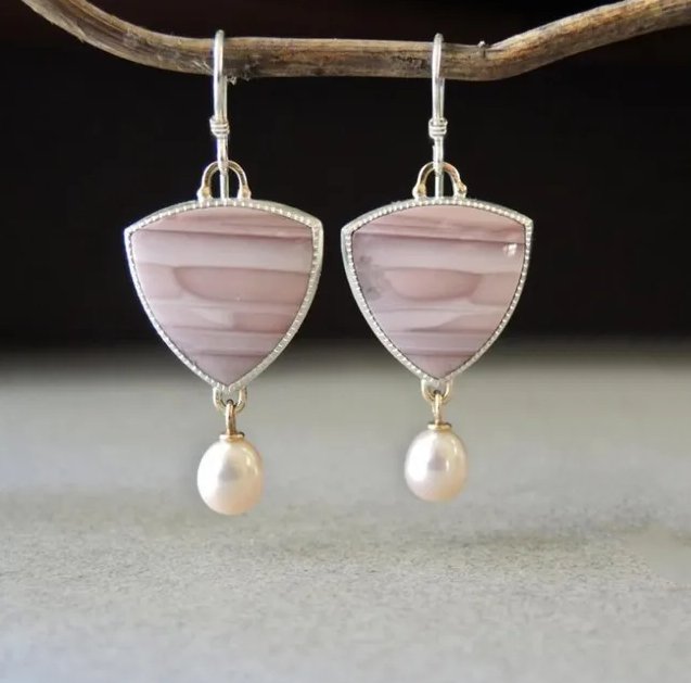Pendientes vintage de piedra rosa y perla - Hipnotelia