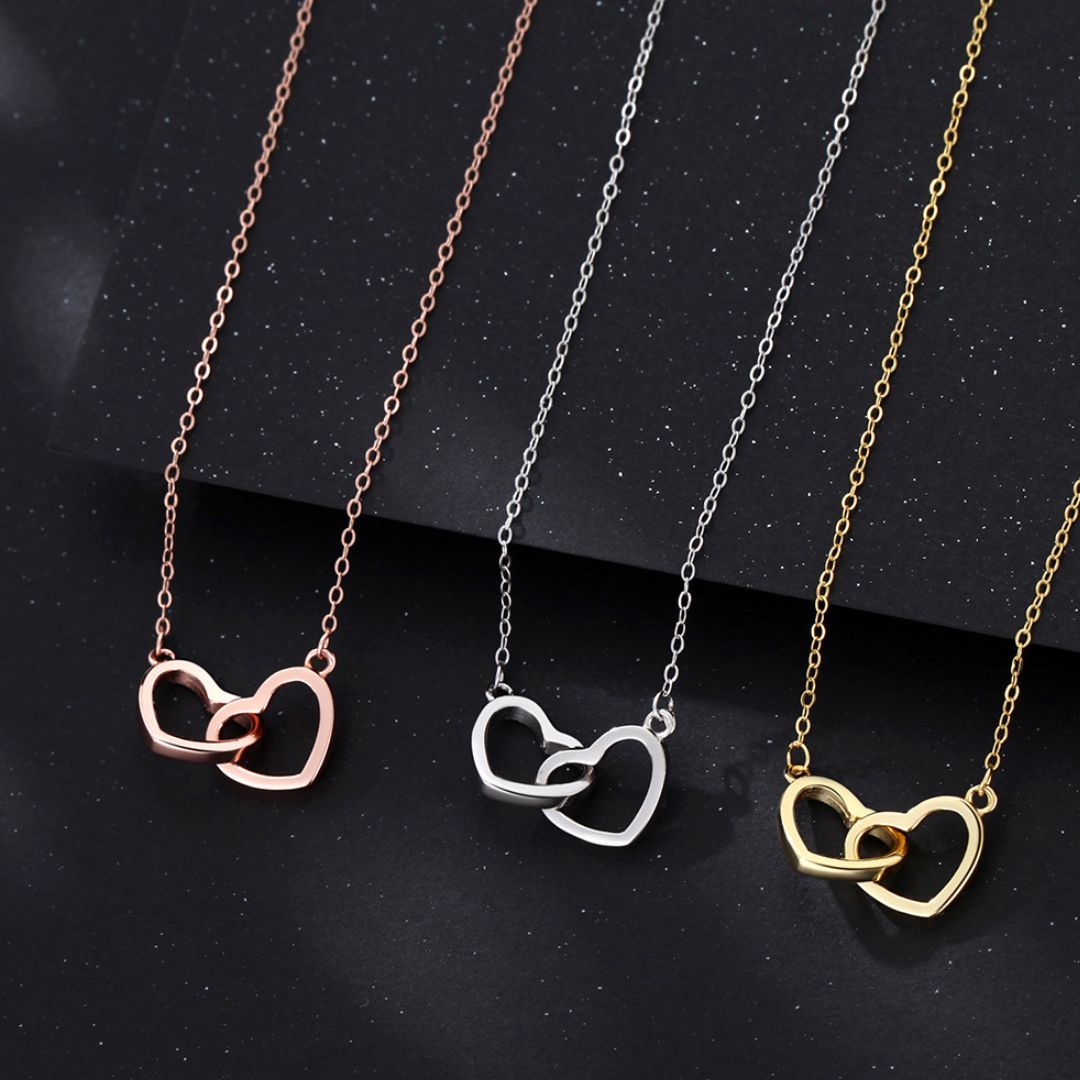 Osito con rosa eterna y collar de corazones personalizados - Hipnotelia