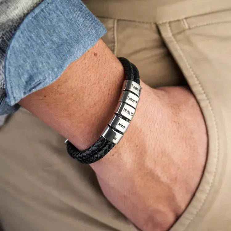 Pulsera de cuero con nombres grabados - Hipnotelia