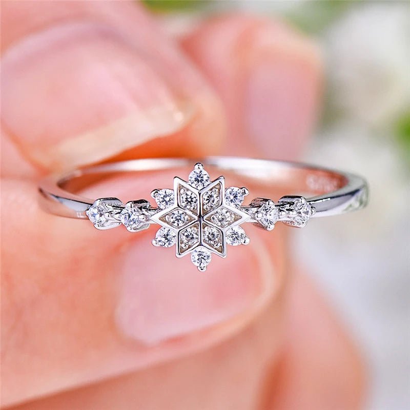 Anillo plateado de copo de nieve - Hipnotelia