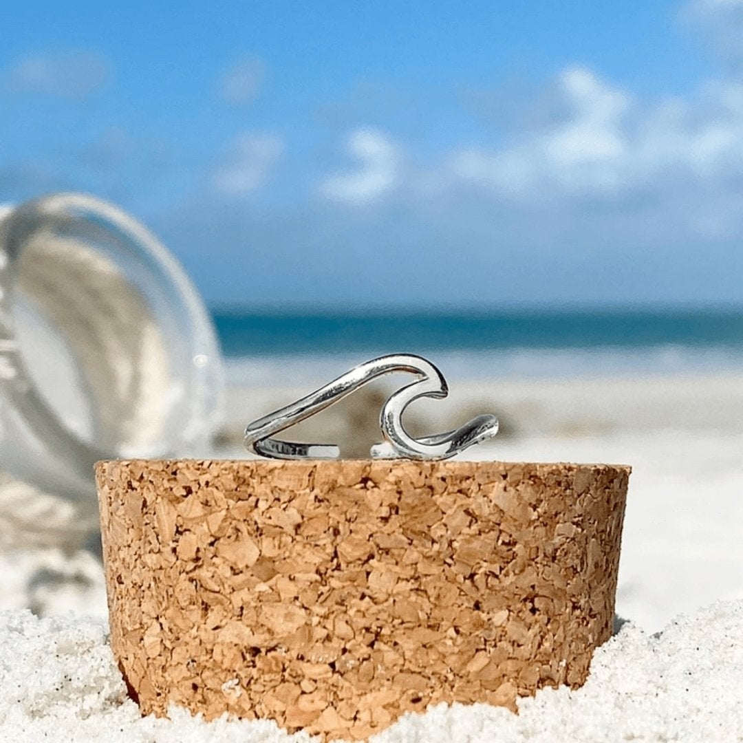 Anillo plateado de olas de mar - Hipnotelia