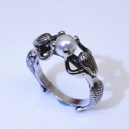 Anillo plateado de sirena con perlas - Hipnotelia