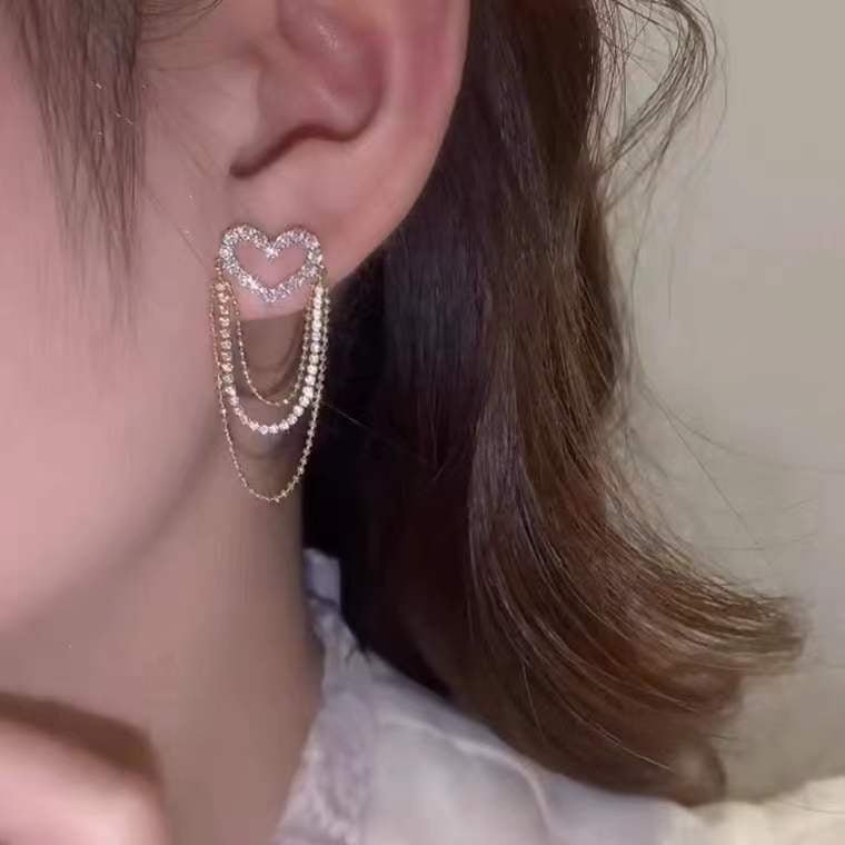 Aretes brillantes en forma de corazón - Hipnotelia