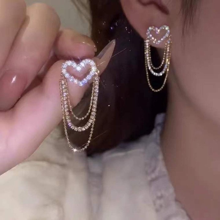 Aretes brillantes en forma de corazón - Hipnotelia