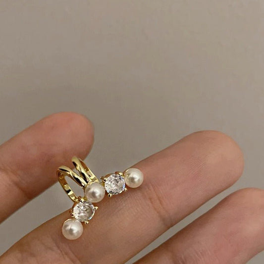 Clips de oreja de circonita con perlas - Hipnotelia