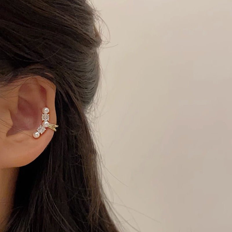 Clips de oreja de circonita con perlas - Hipnotelia