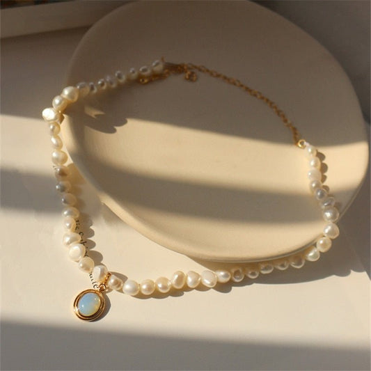 Colgante de piedra de luna con perlas - Hipnotelia