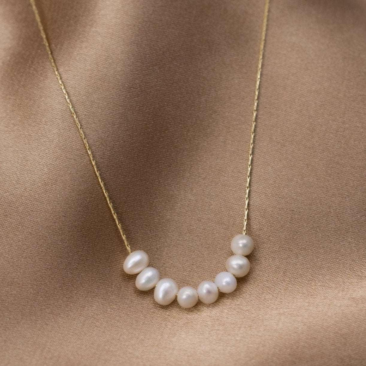 Collar de perlas medianas - Hipnotelia