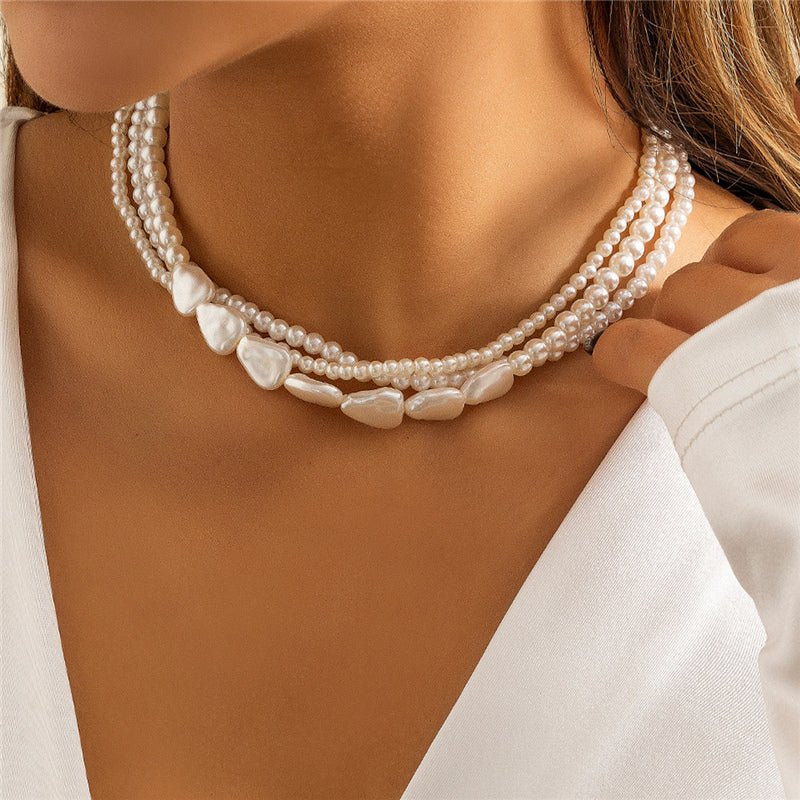 Collar de piedras y perlas blancas - Hipnotelia