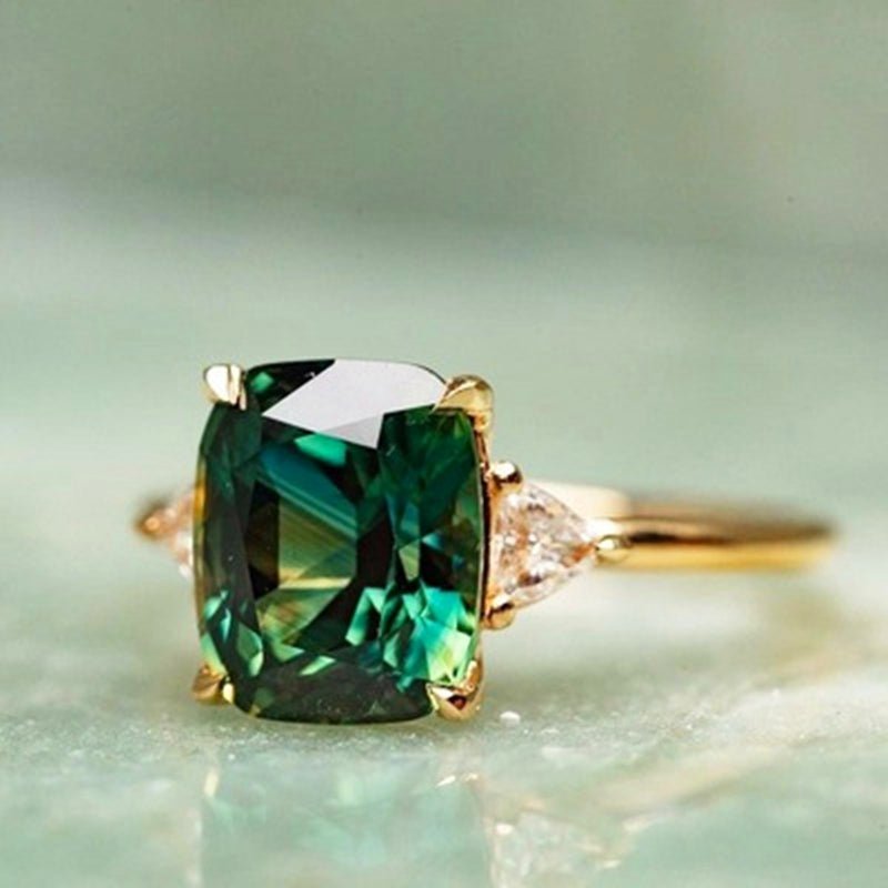 Elegante anillo cuadrado con esmeralda - Hipnotelia