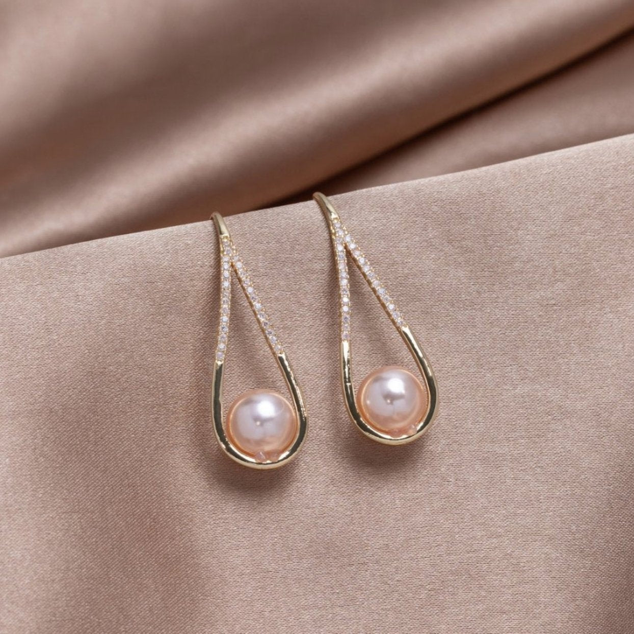 Pendientes de perlas rosadas - Hipnotelia