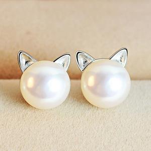 Pendientes plateados de gatito con perlas cultivadas - Hipnotelia
