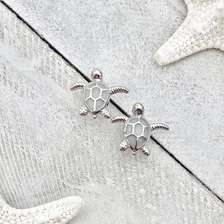 Pendientes plateados de tortuga marina - Hipnotelia