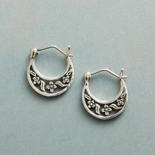 Pendientes vintage plateados con flores - Hipnotelia