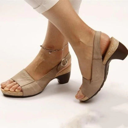 Sandalias ortopédicas con tacón